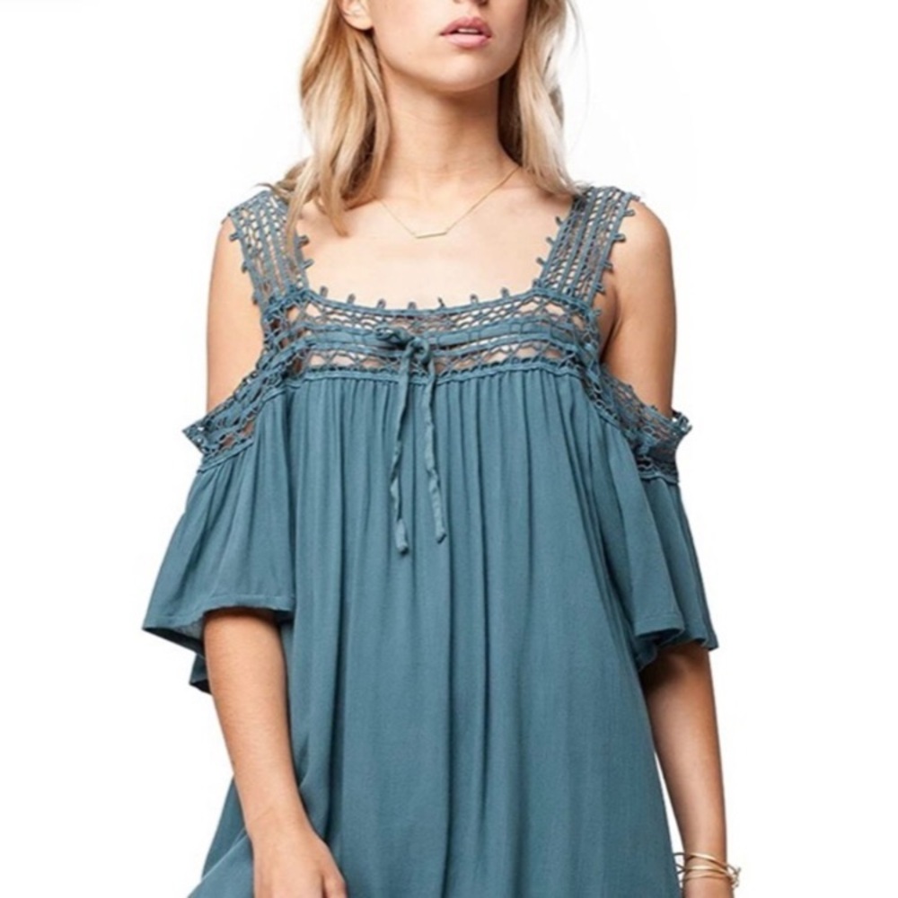O'Neill Dominica Cold Shoulder Woven Detailed Mini
Dress Blue Size: M NWT - Picture 3 of 9